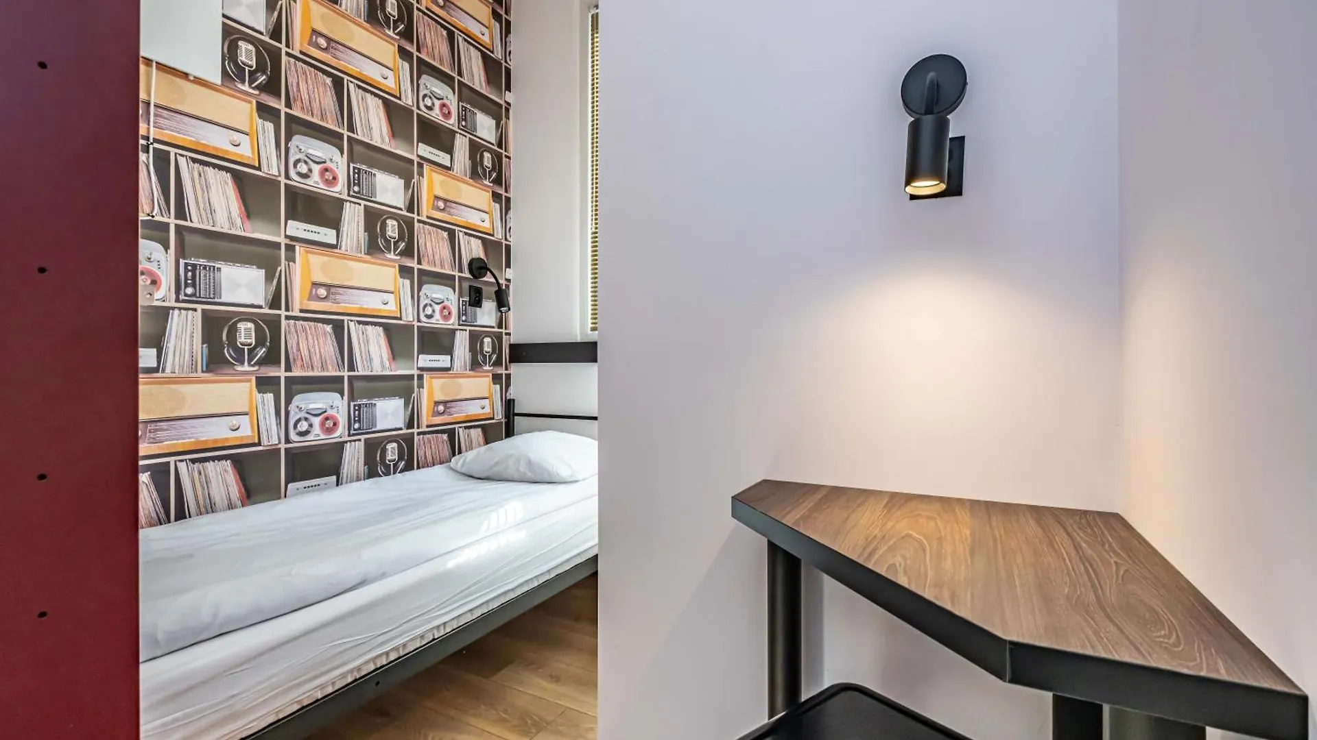 Vola Hostel Warsaw