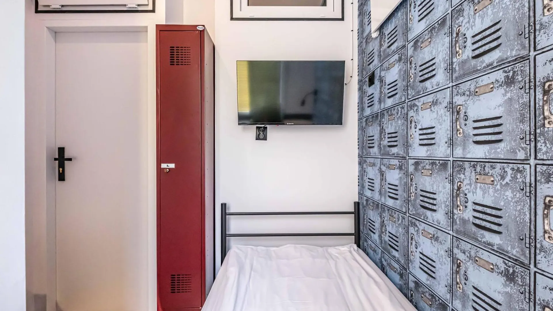 Vola Hostel Warsaw Poland