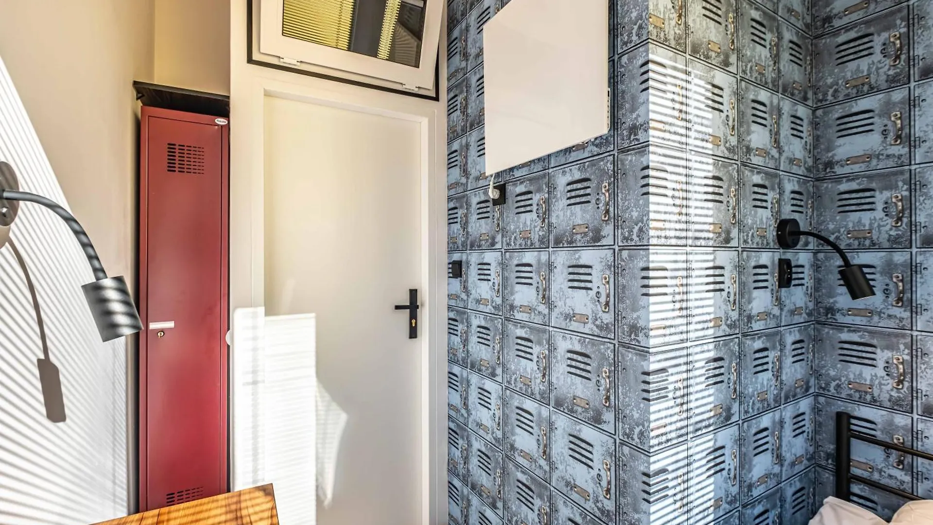 Vola Hostel Warsaw 0*,  Poland